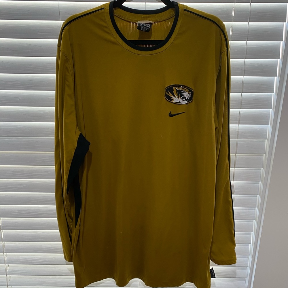 Nike Missouri Tigers Pullover - Size‎ XL